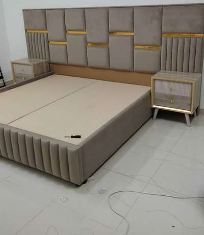 best bed design in ur budget
 #architecturedesigns  #Architectural&Interior  #InteriorDesigner #trendingdesigns  #trending  #roomdecor  #instagram  #insaactidesigners  #instahome  #LandscapeIdeas  #BedroomDesigns  #bedwithsidetable  #CivilEngineer  #civilcontractors  #mordernhouse  #mordenbeddesign #doublebed