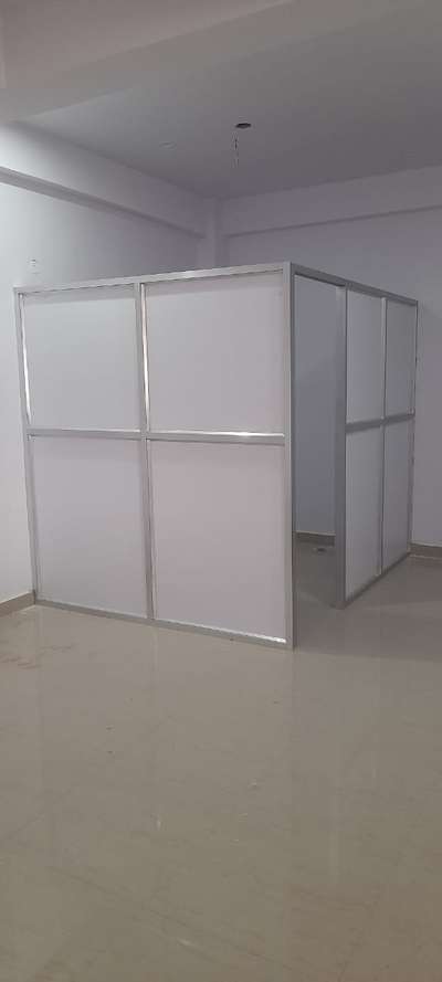 glass door aluminium fitting at