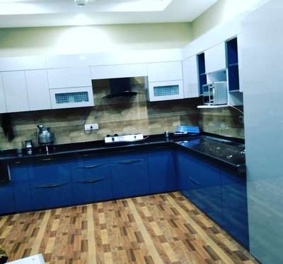 kitchen with edge handle...