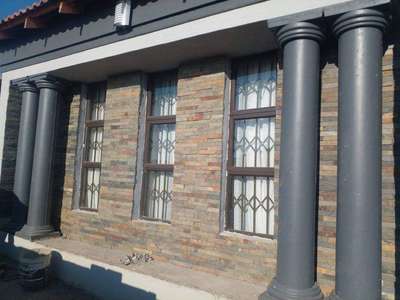 *Natural Stone Cladding *
Natural Stone Cladding for exterior & interior purpose can be deliver anywhere in India.
