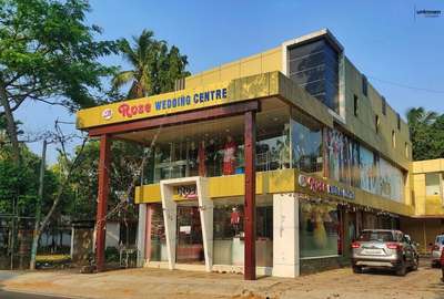 Exterior of Wedding Centre 
Location : Tirur, kerala.
Type : Commercial
Year of completion : 2020


 #exteriordesigns  #shopping  #yellow  #exteriors  #tirur  #Malappuram  #keralam  #indiadesign