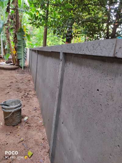 *Concrete wall*
j j constructions,
concrete wall,
chalakudy thrissur.