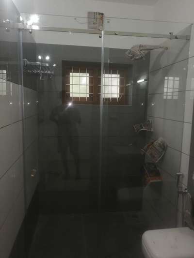 bathroom glass ഇടാൻ 
9745150002