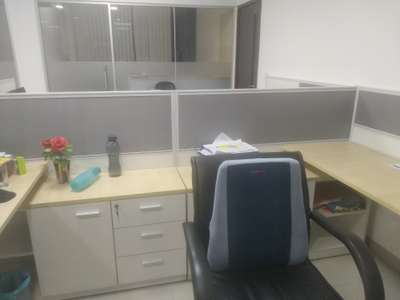 office workstation partition