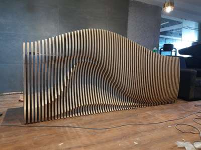 parametric reception desk