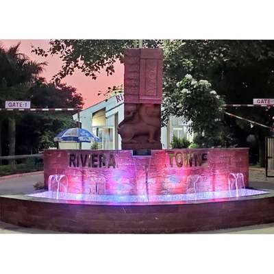 Fountain designed for Riviera Towne Bhopal main gate No 1.

Contact us for booking and enquiries. 🍃⛲#bhopal #creativegardens #creativity #gardens #artificialcreepers #creepers #plannters #naturalgardens #nature #bestgardens #fountains #annudaycreativegardening #artificialgrass #artificialgrassexperts #bamboowork