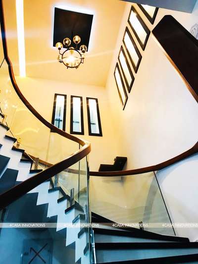 stair case glass work