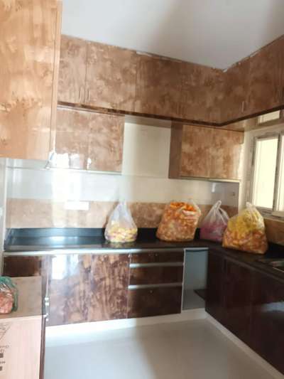 *Modular kitchen *
100 waterproof ply hdhmr only work