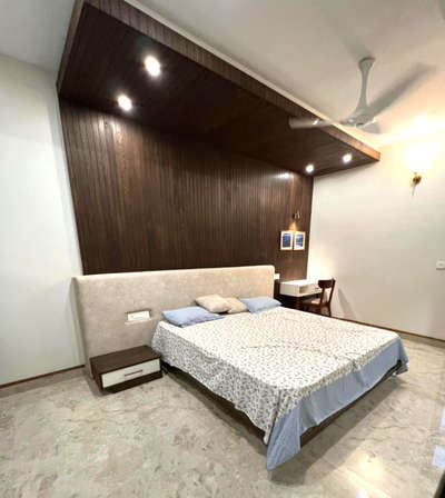 #InteriorDesigner 
#BedroomDesigns 
#MasterBedroom 
#selling 
#BedroomCeilingDesign 
#interiores 
#Kozhikode 
#keralastyle 
#3DWallPaper 
#WoodenBeds 
#CelingLights 
#jipsam