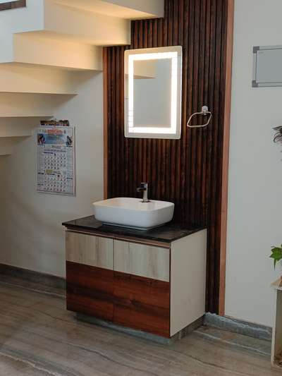washbasin with luverse design
