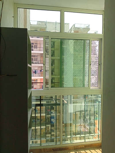 # balcony covered aluminium work