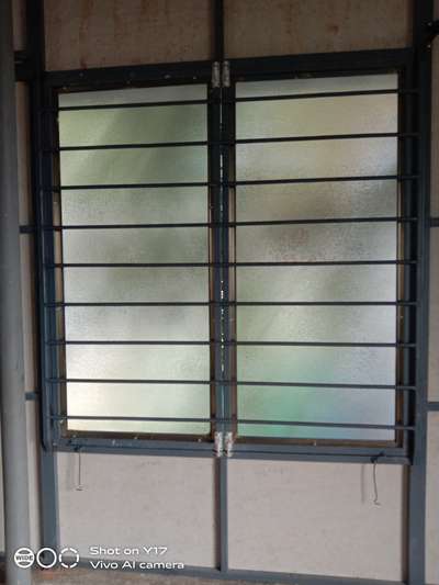 glass 
window framewith square tube