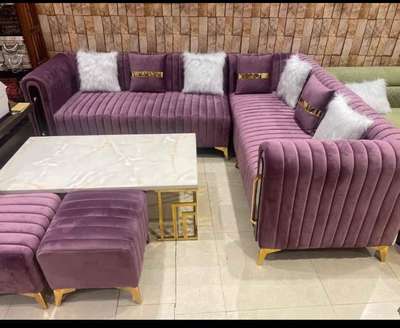 Vicky prsad sofa
 9555294962