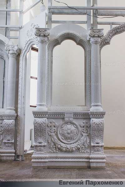 marble pillars and step