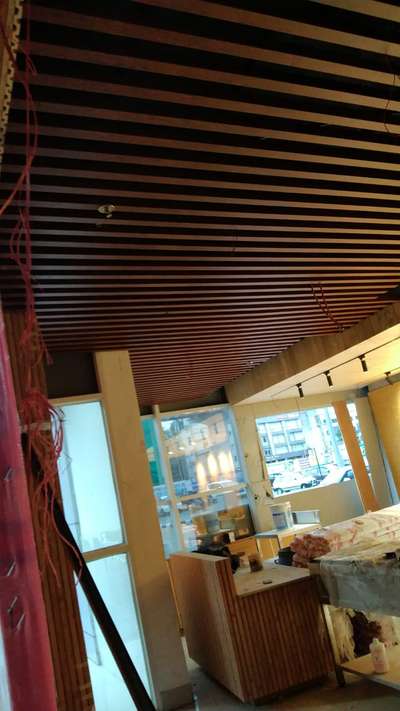 Rani kamlapati  #restorant
 #waffle  #ceiling