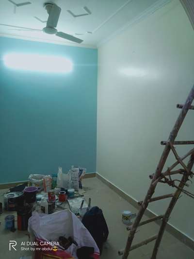 #room
 #roompainting