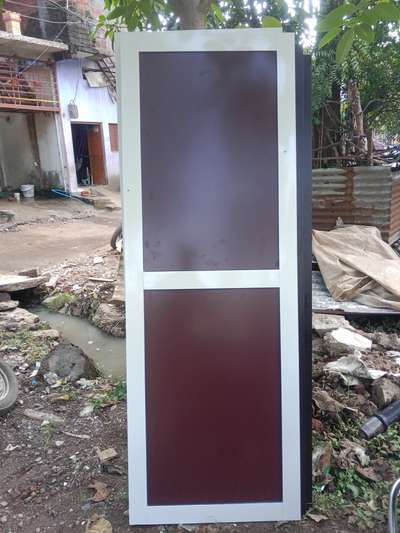 toilet door 2.5×6 iska rate hai ₹2200