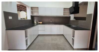 White Kitchen @ Kottayam