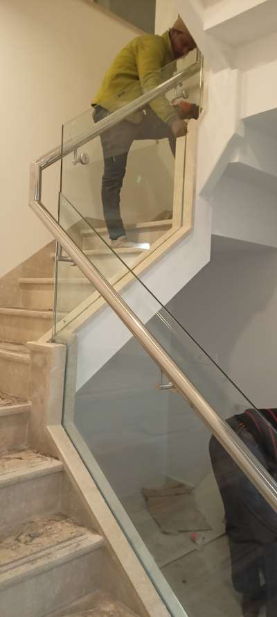 glass staircase 150 running feet