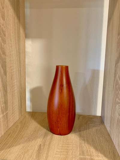 #flowervase  #woodenvase  #flowerstand  #HomeDecor  #LUXURY_INTERIOR  #InteriorDesigner  #officedecor  #LivingRoomDecoration  #