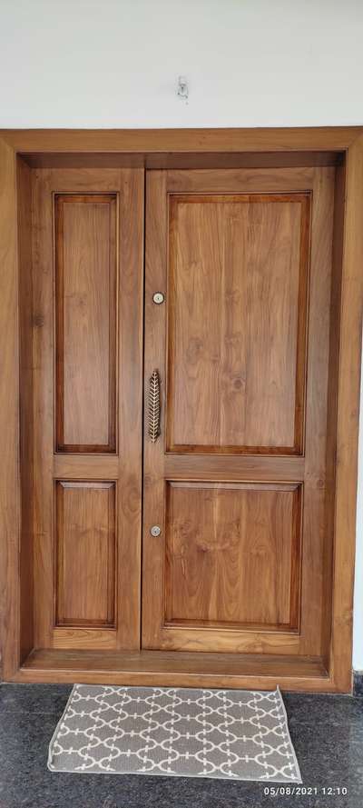 Teak wood door
7012511995