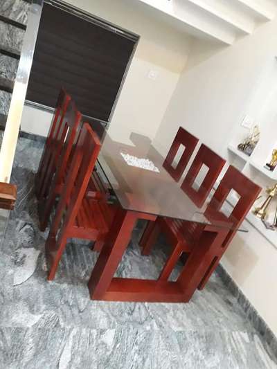 Dinning Table