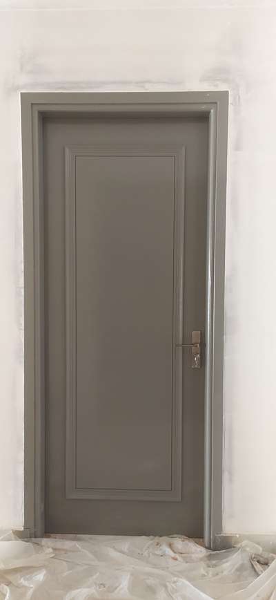 Flush door