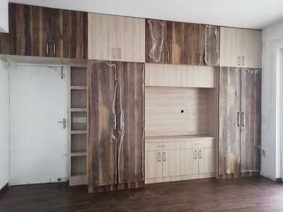 #Almirah  #almirahdesign  #woodenAlmirah  #BedroomDecor