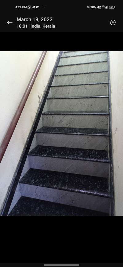 normal staircase with granite boder