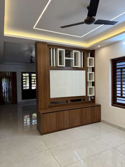 Rotating tv unit