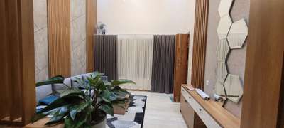 window blinds,