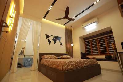 Bed room