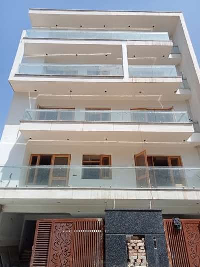 #StainlessSteelBalconyRailing #GlassBalconyRailing #popularbuildersincochin #sayyedinteriordesigner #