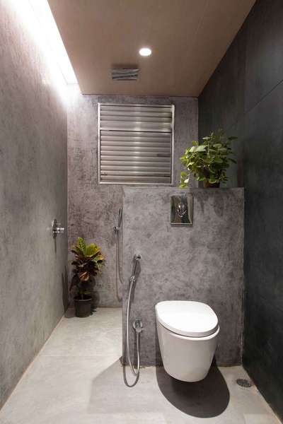 modern tiny bathroom 
for more details about the bathroom contact us 6282802691
.
.
.
.
.
 #BathroomStorage #BathroomTIles #bathroom #Tinyhomes #BathroomIdeas