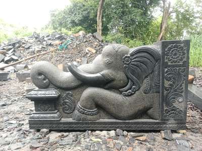 #ഗജ സോപാനം
 #സോപാനം
 # Sopanam
 #stoneveneer 
 #sculptureart 
 #sila
 #HouseDesigns 
 #KeralaStyleHouse 
 #TraditionalHouse