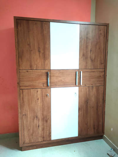 #3DoorWardrobe  #multiwood  #laminates