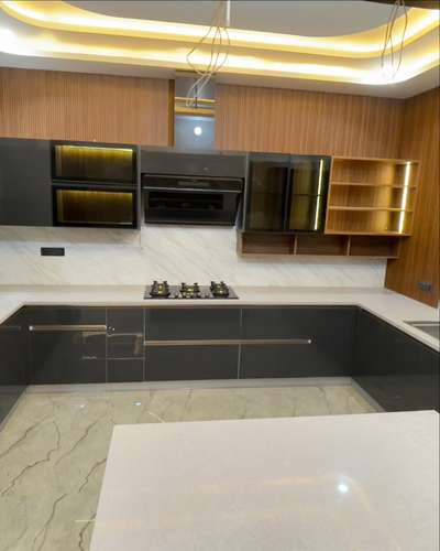 #ClosedKitchen #ModularKitchen  #KitchenIdeas  #LargeKitchen  #OpenKitchnen