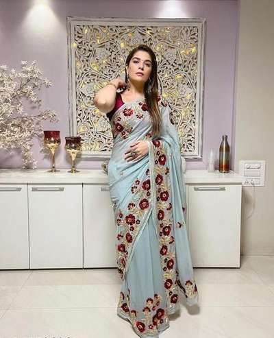 Clebrety Party wear saree
Name: HARSHIT TEXTILES 
Saree Fabric: Soft Silk
Blouse: Separate Blouse Piece
Blouse Fabric: Art Silk
Pattern: Embroidered
Blouse Pattern: Solid
Net Quantity (N): Single
Sizes: 
Free Size (Saree Length Size: 5.5 m, Blouse Length Size: 0.8 m) 

Country of Origin: India