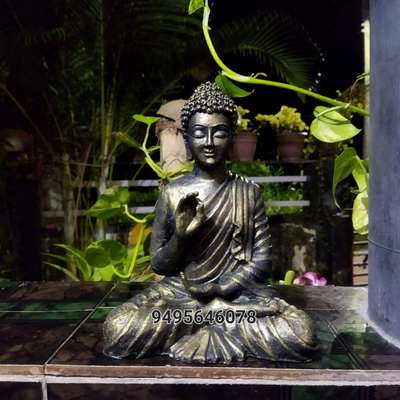 #15 cm hight budha on fiber