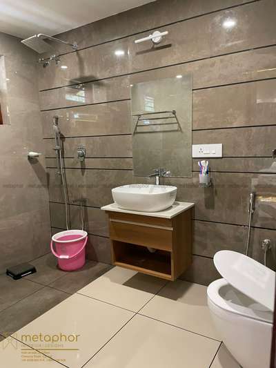 #BathroomDesigns #BathroomTIles