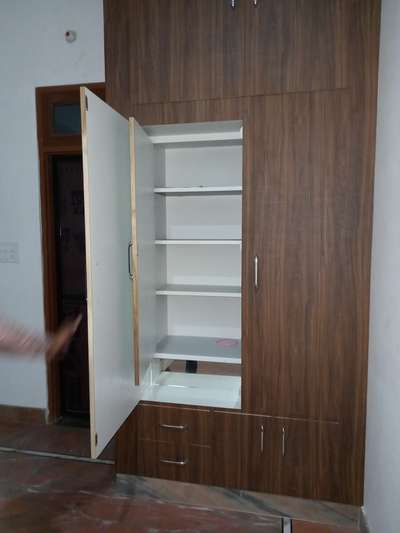 #cupboard 
 #material +l labour 
 #labour