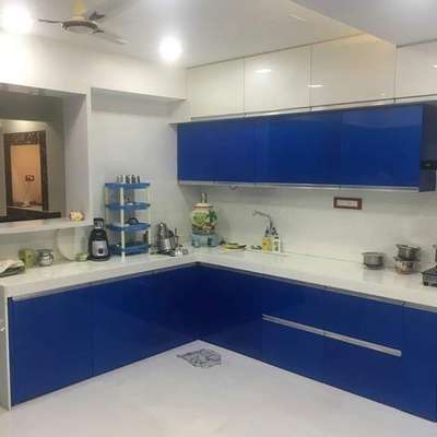 kitchen 300 Sq feet lebar rate