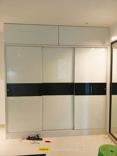 #Architectural&Interior #black&white #planilaqueglassdoor#sitestories#3slidingdoor#progettodesignideas....