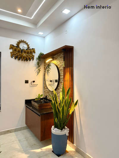 #heminterio  #washareacounter  #washcounter  #diningroomdecor  #homeinteriordesign  #homeinteriordesignersincochin  #bestinteriordesign  #budgethomes  #budgetinteriors  #homedesignkerala