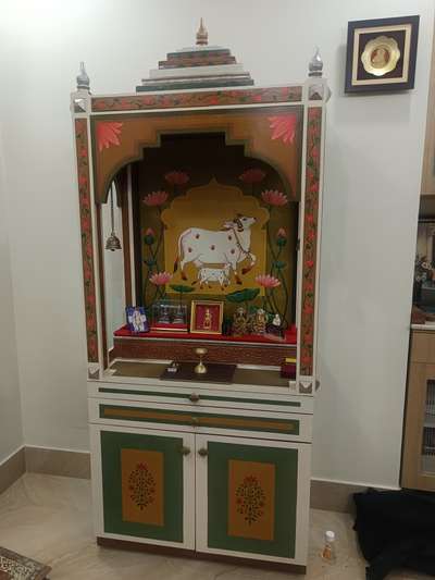 Hand Painted Mandir  #mandirdesign  #handpainting  #pichwaipainting  #pichwaiart  #artwork  #artpainting