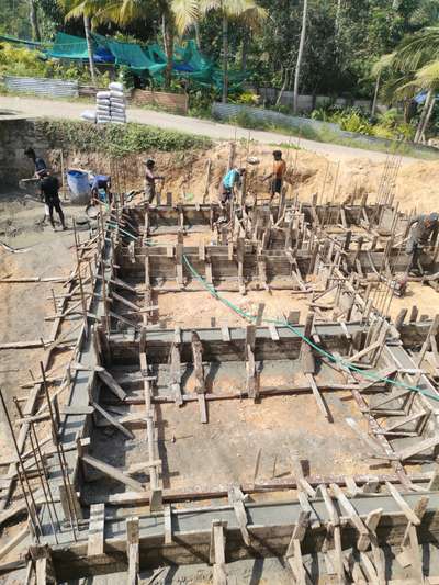 Plinth Beam concrete @ongoing project Mangalapuram
Call For get your free quote 7025569477
www.almanahalbuilders.com