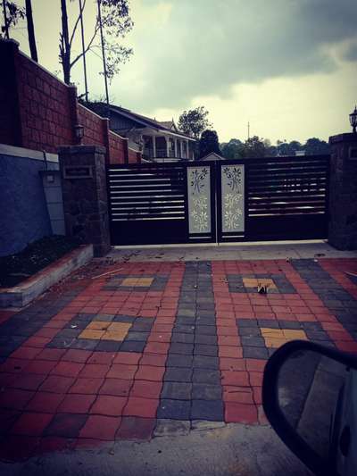 simple gate s
9605688659