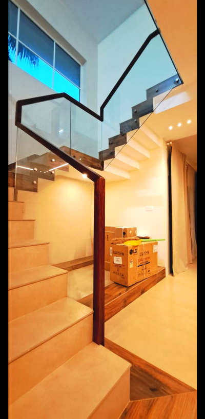 Glass handrails for ഓൾ homes