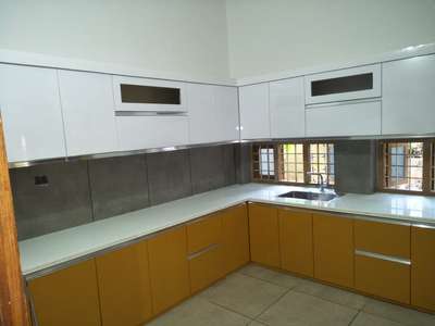 normal kitchen
multiwood &pu paint finish