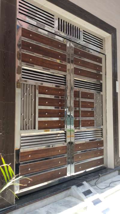 500/kg grade 304  #Steeldoor  #304 call  for order 8826550016